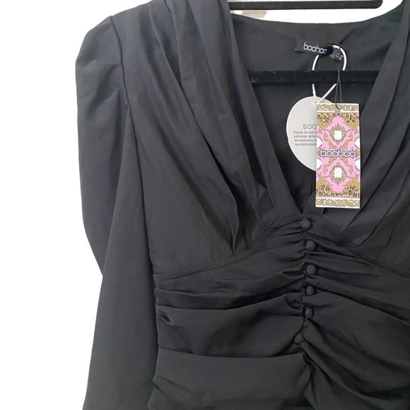 BOOHOO Button Up Ruched Blouse NWT - Picture 3 of 5